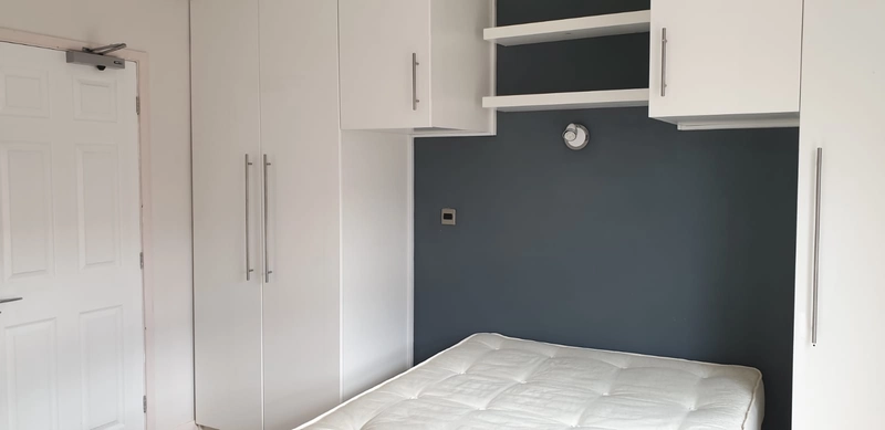 Cranwell Street - 6 Bed (one room remaining) - Thumbnail 5